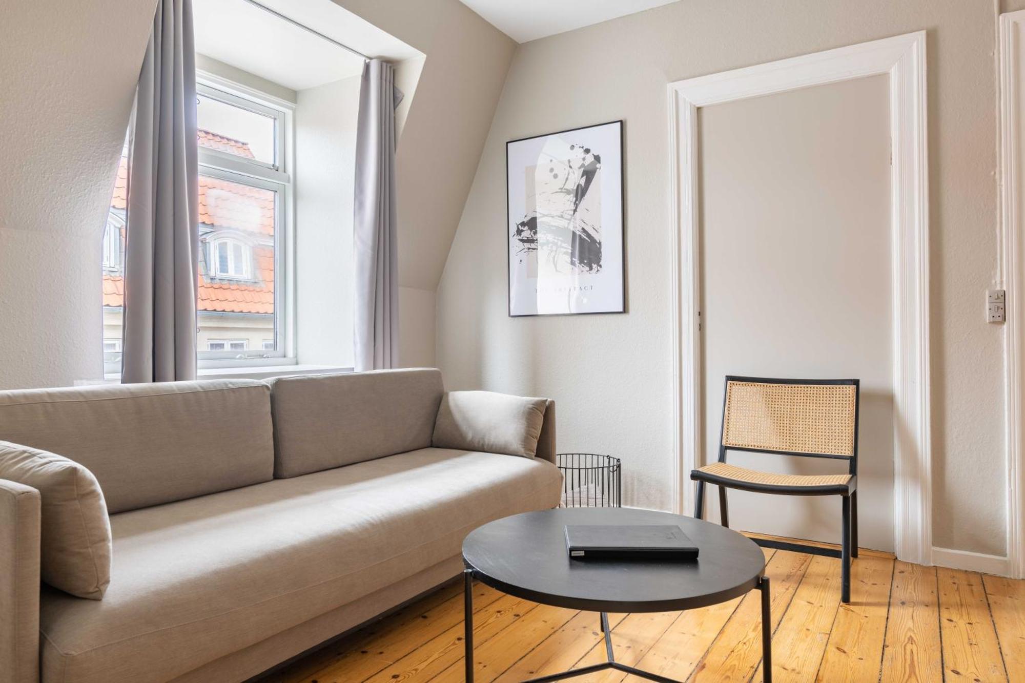 Rustic & Cozy 2Br In Heart Of Cph City By Stroget Копенгаген Экстерьер фото